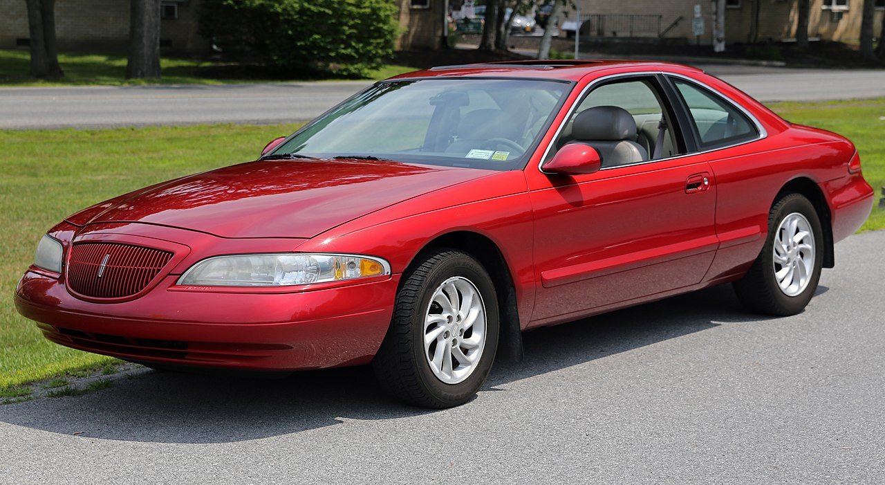 Lincoln Mark VIII Купе