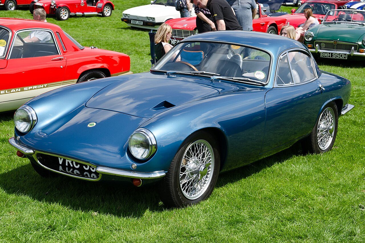 Lotus Elite Универсал (3 дв.)