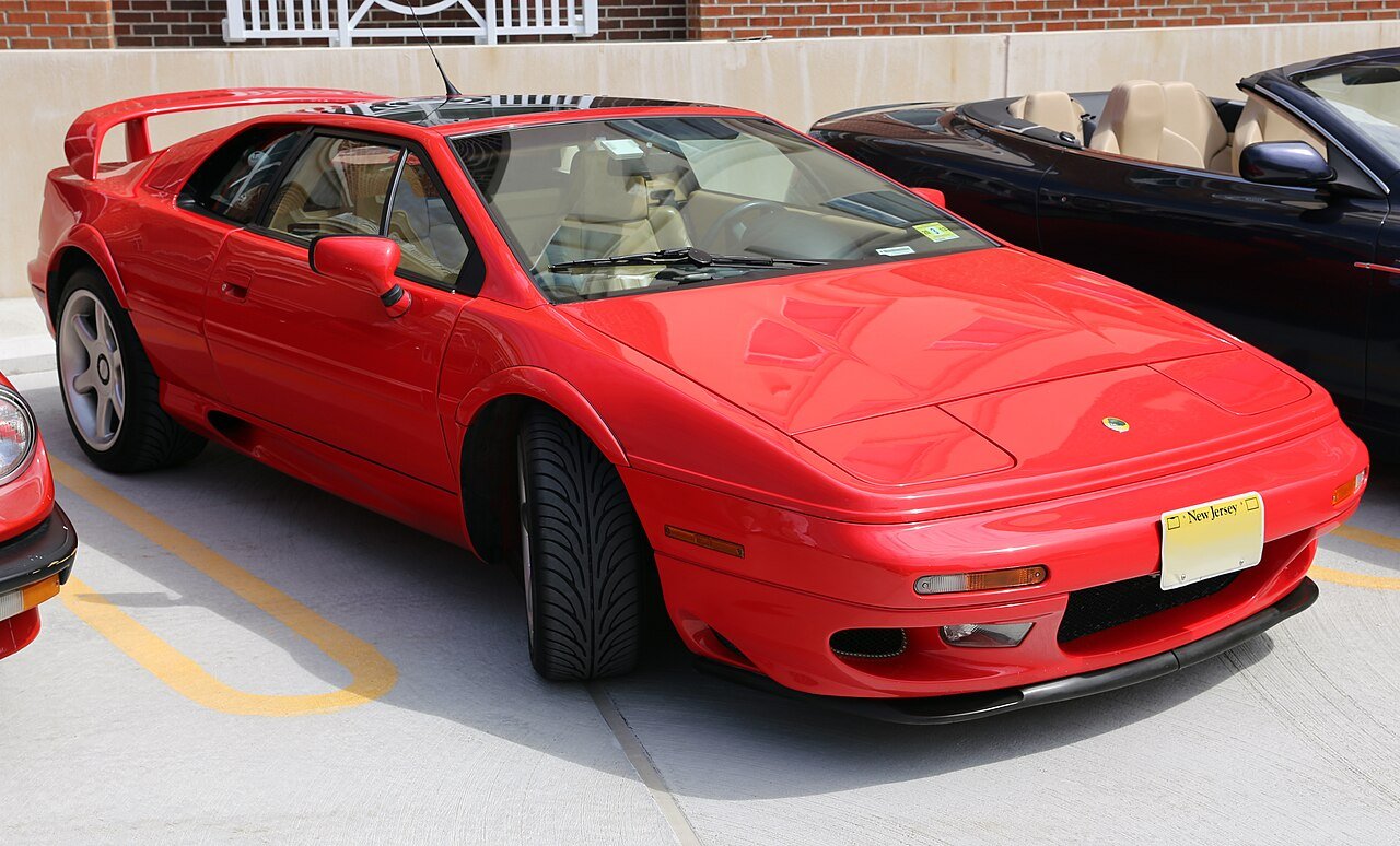 Lotus Esprit Купе