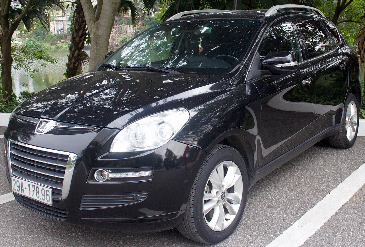 Luxgen U7 Turbo Внедорожник (5 дв.)