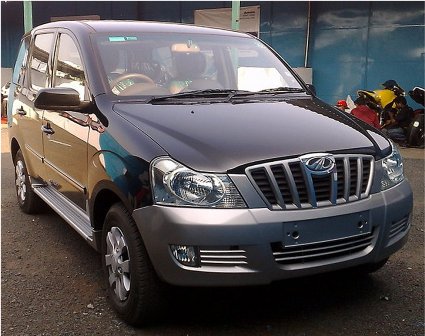 Mahindra Xylo Микровэн