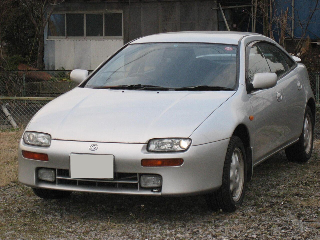 Mazda Lantis Хэтчбек (5 дв.)