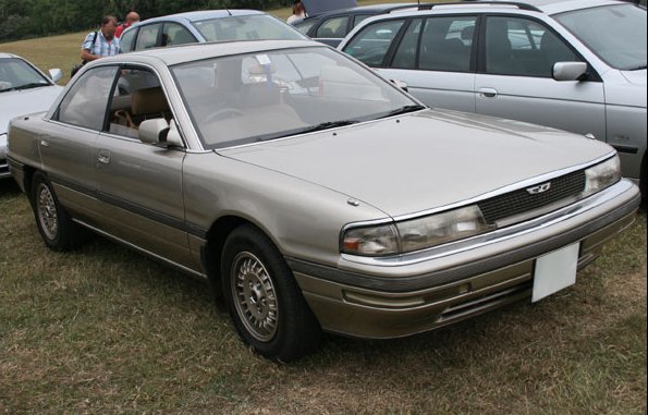 Mazda Persona Седан