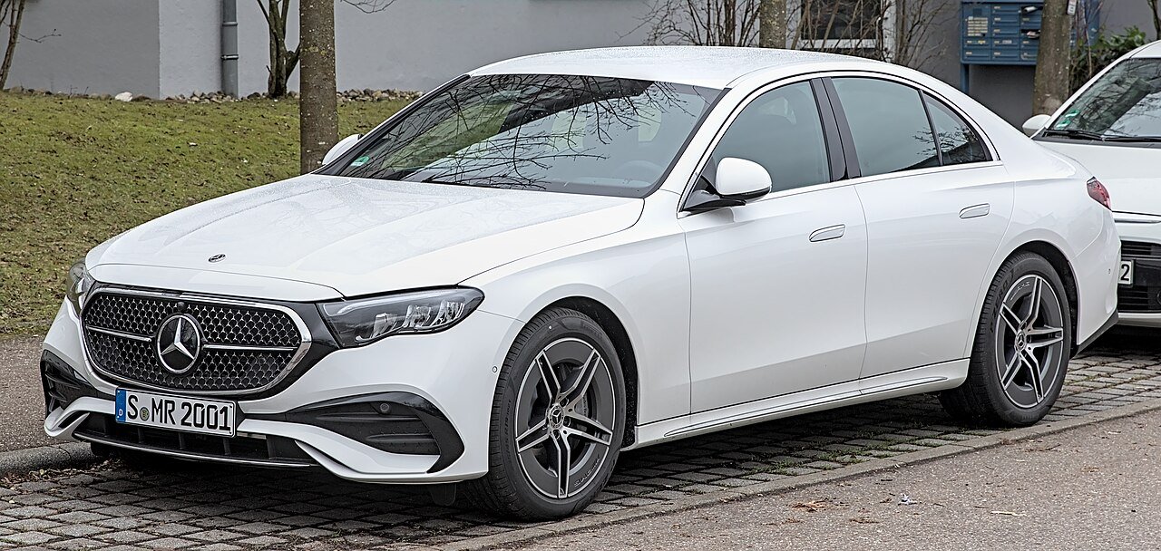 Mercedes E-Class Универсал (5 дв.)