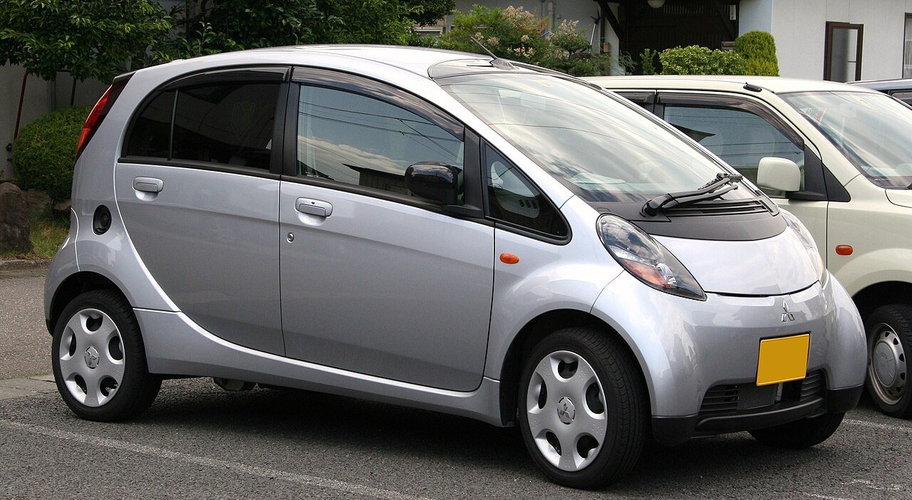 Mitsubishi i Хэтчбек (5 дв.)
