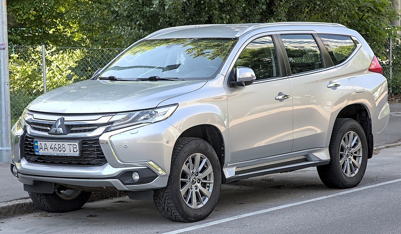 Mitsubishi Pajero Sport Внедорожник (5 дв.)
