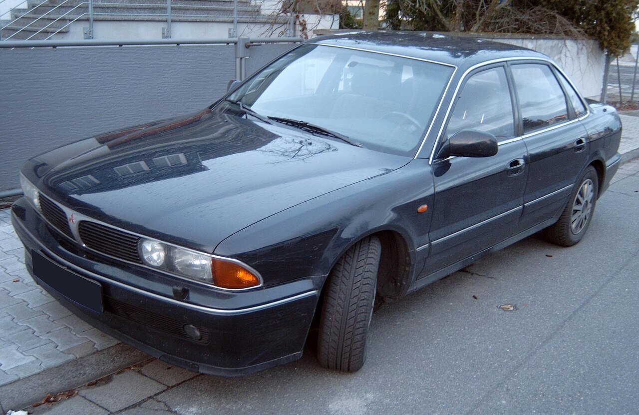 Mitsubishi Sigma Седан