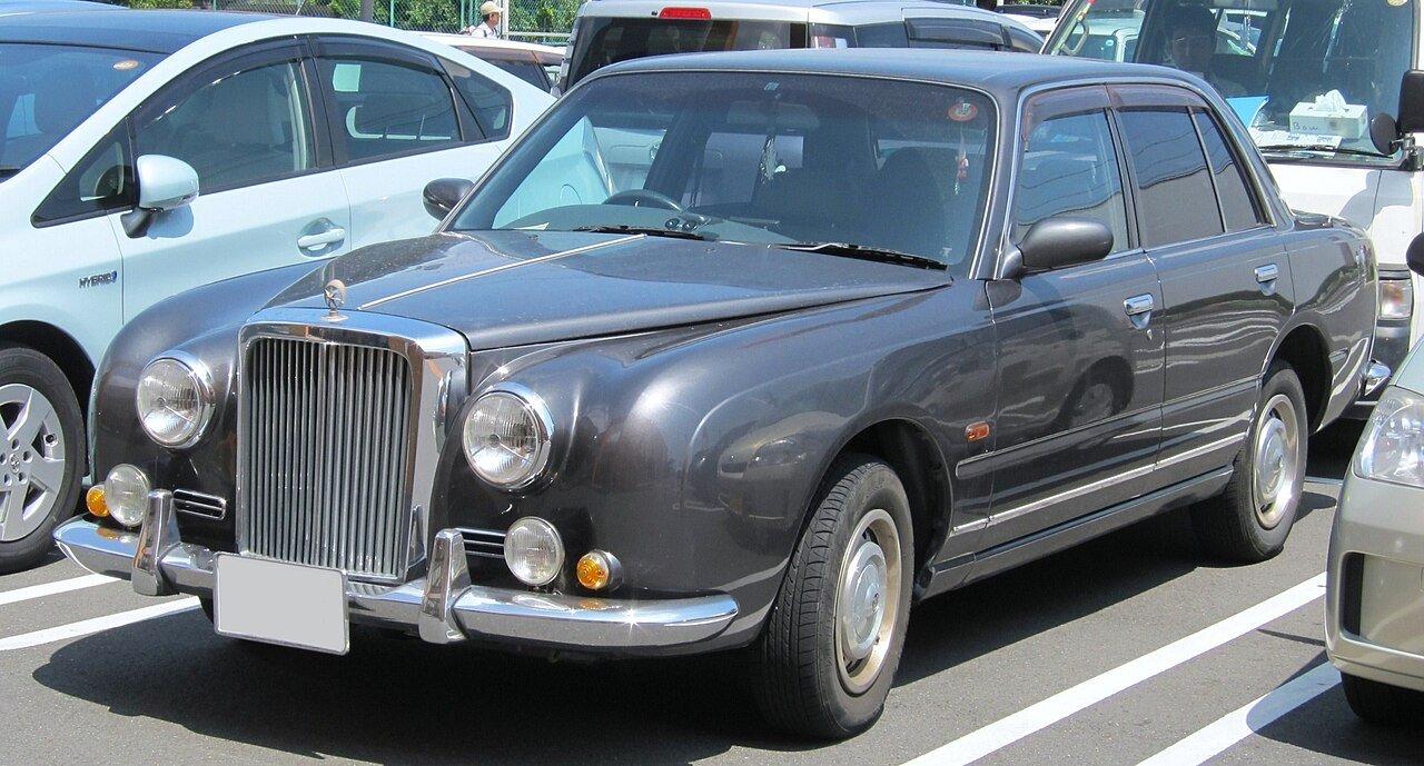 Mitsuoka Galue Седан