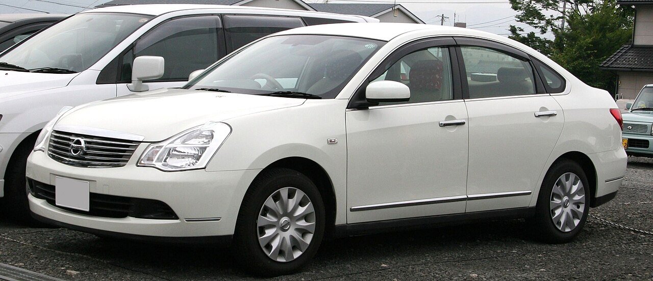 Nissan Bluebird Sylphy Седан