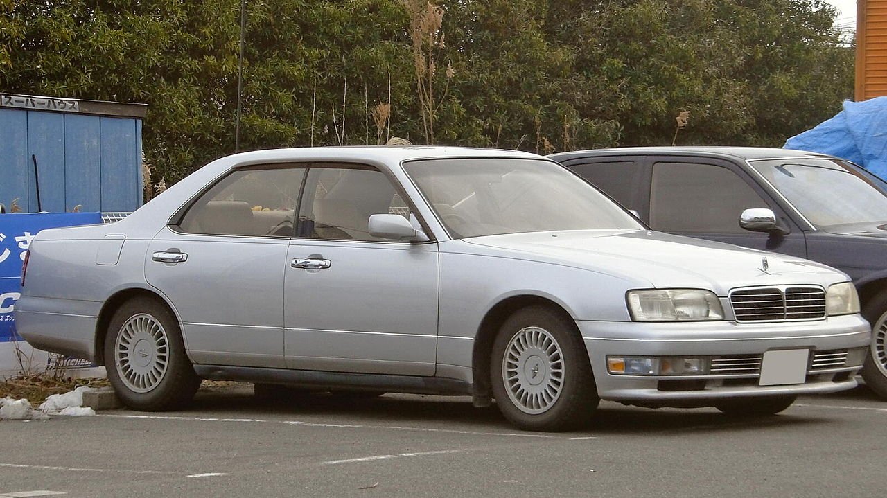 Nissan Cedric Седан