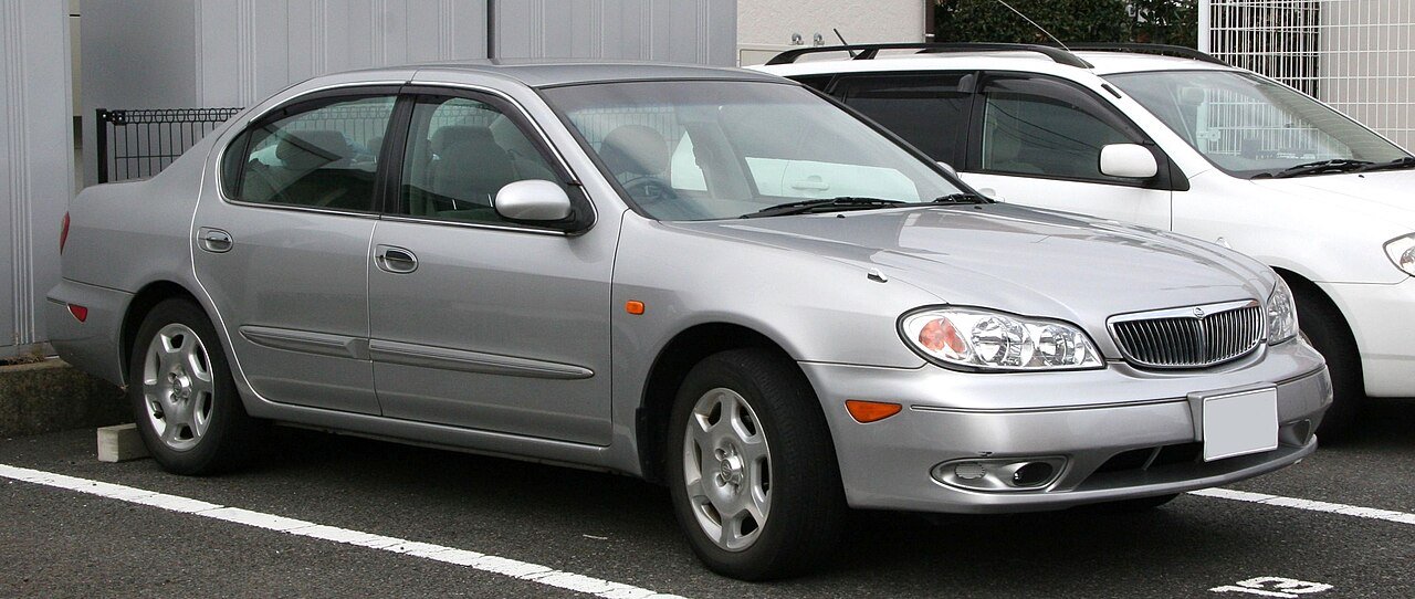 Nissan Cefiro Седан