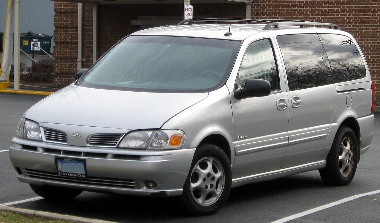 Oldsmobile Silhouette Минивэн