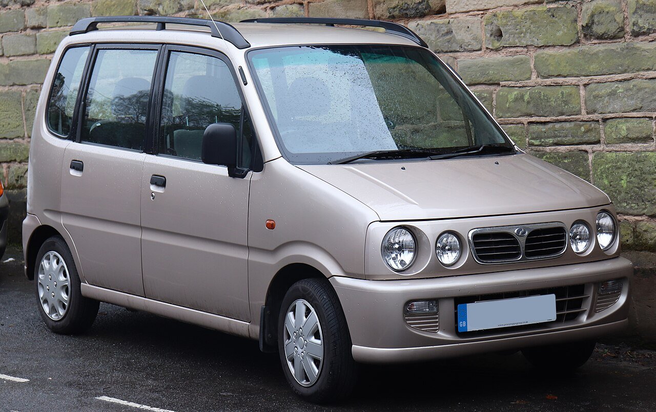 Perodua Kenari Микровэн