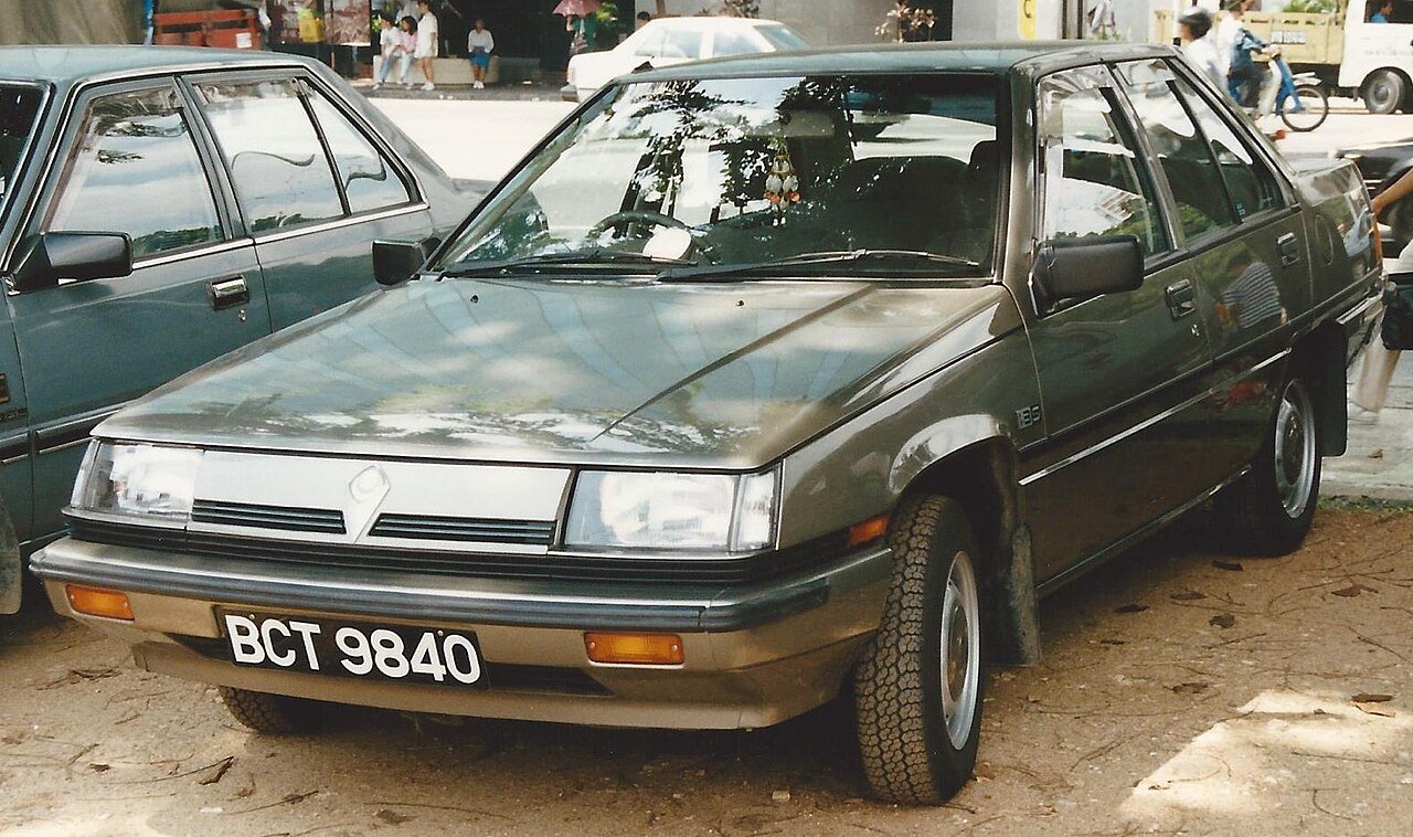Proton Saga Хэтчбек (5 дв.)