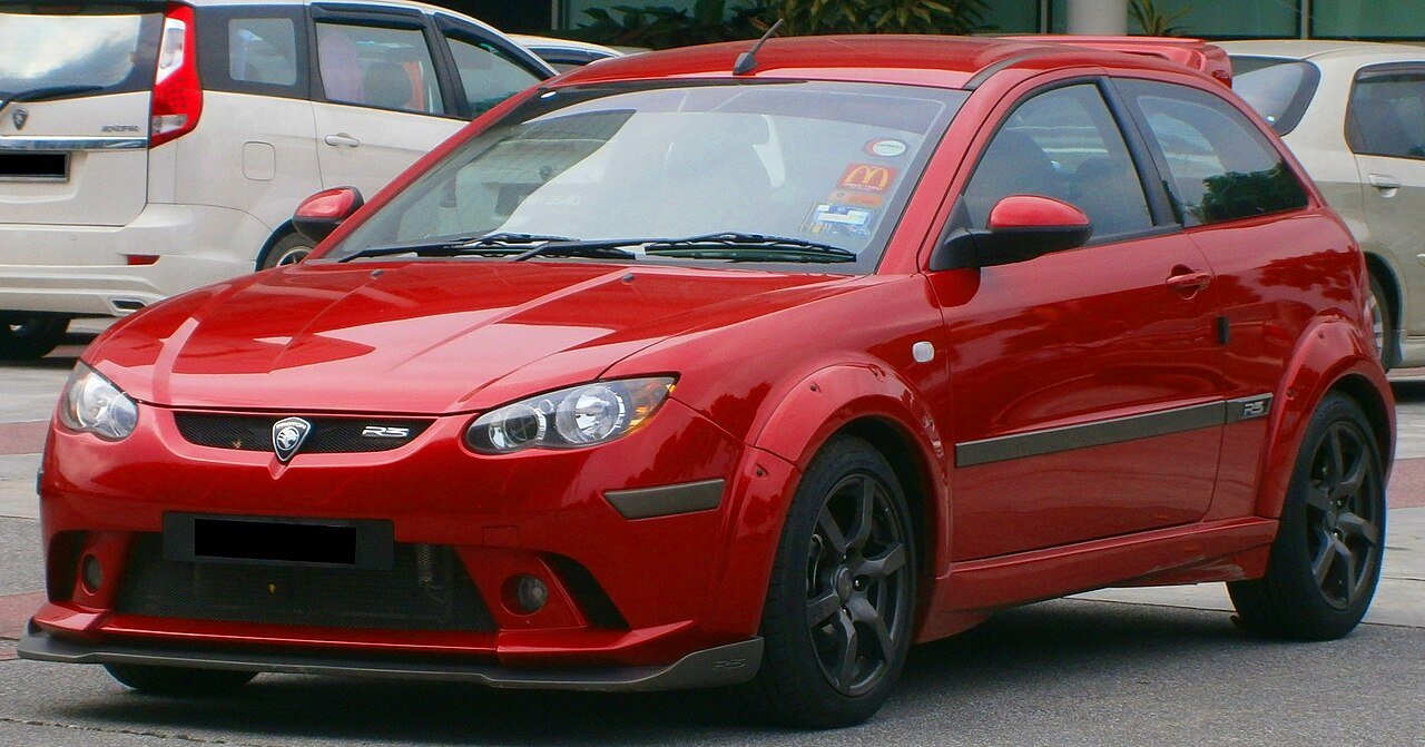 Proton Satria Хэтчбек (3 дв.)