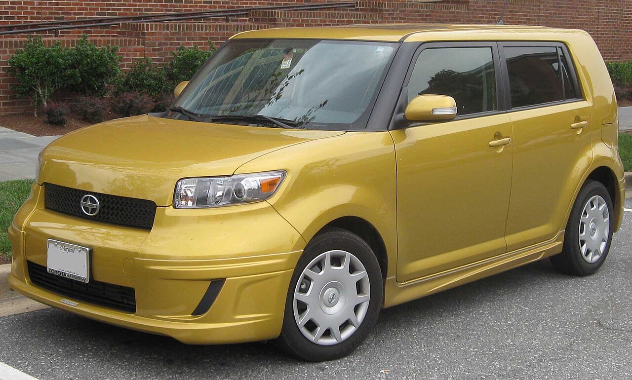 Scion xB Микровэн