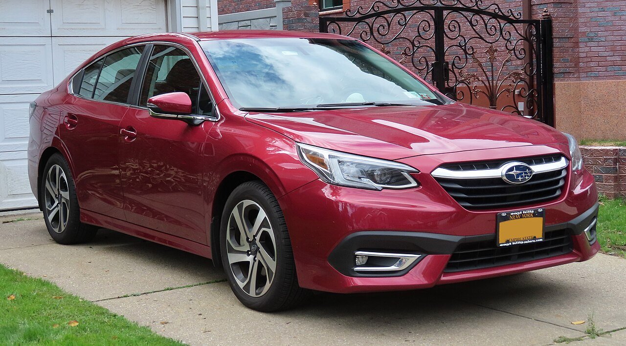 Subaru Legacy Седан