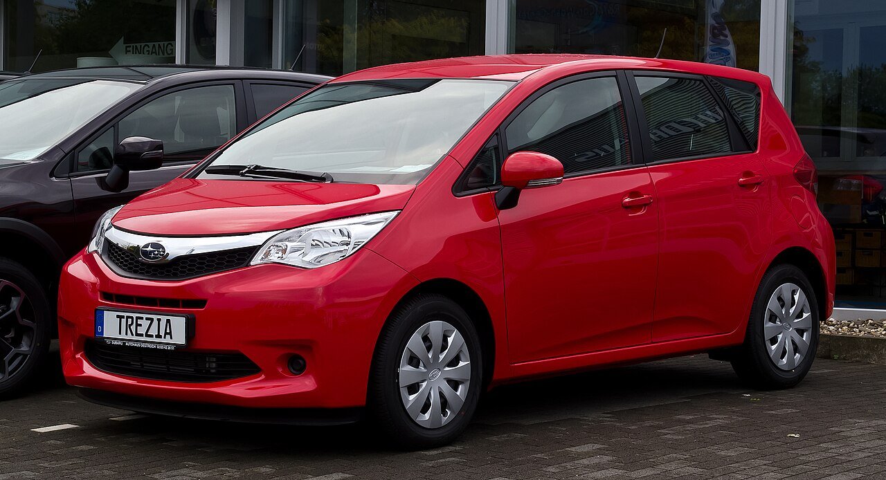 Subaru Trezia Хэтчбек (5 дв.)