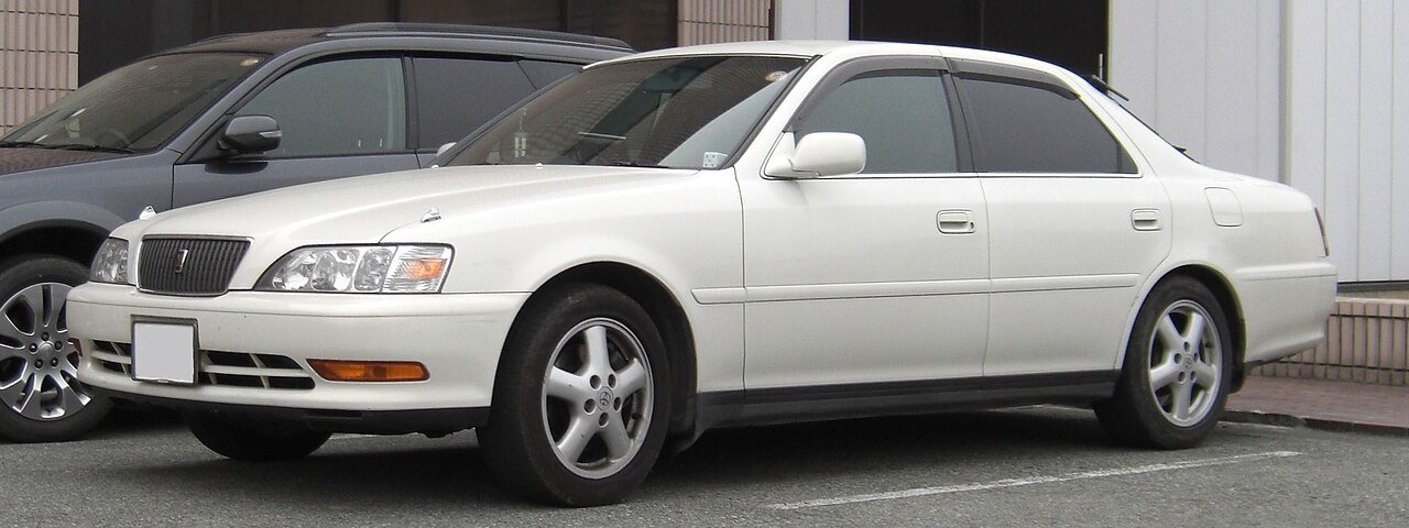Toyota Cresta Седан