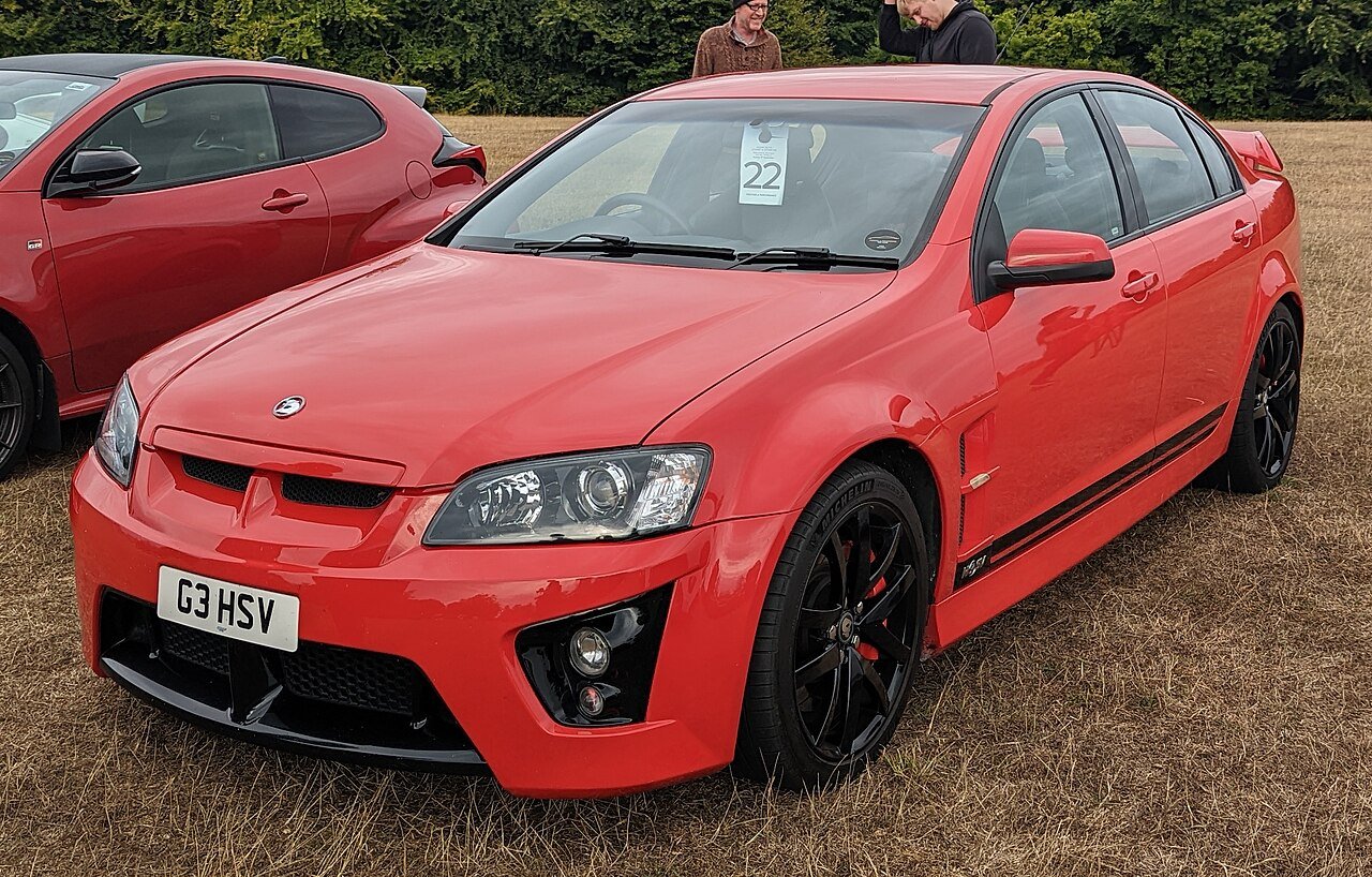 Vauxhall VXR8 Седан