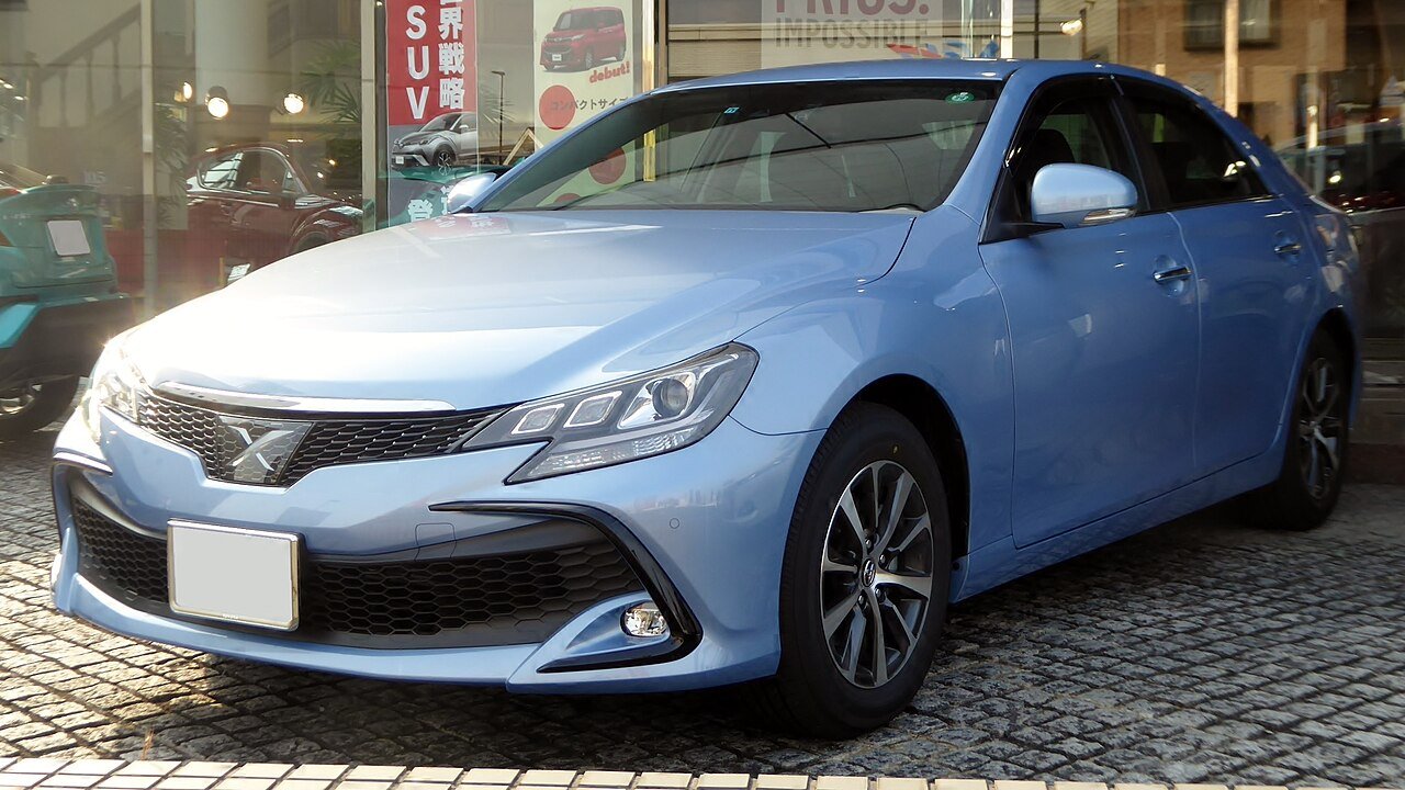 Toyota Mark X Седан