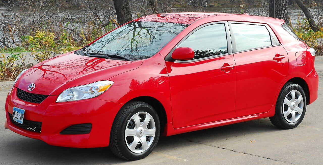 Toyota Matrix Минивэн