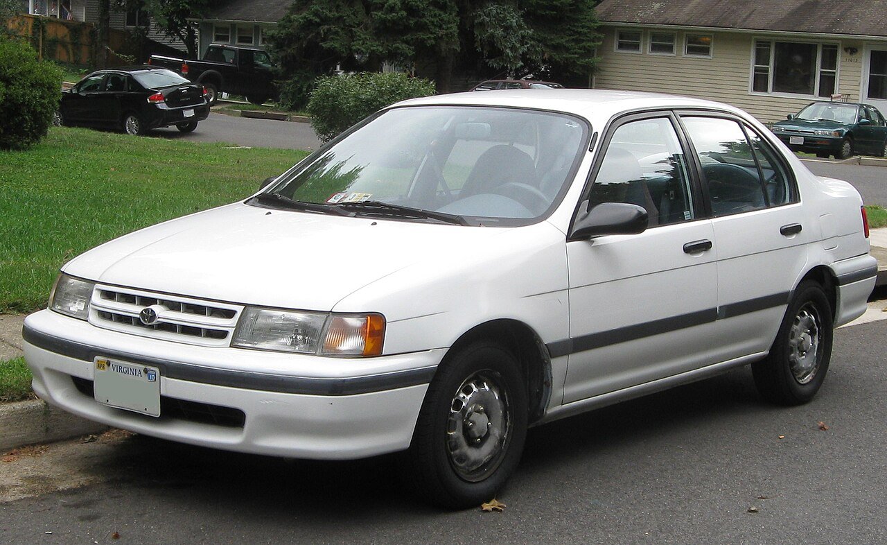 Toyota Tercel Хэтчбек (3 дв.)