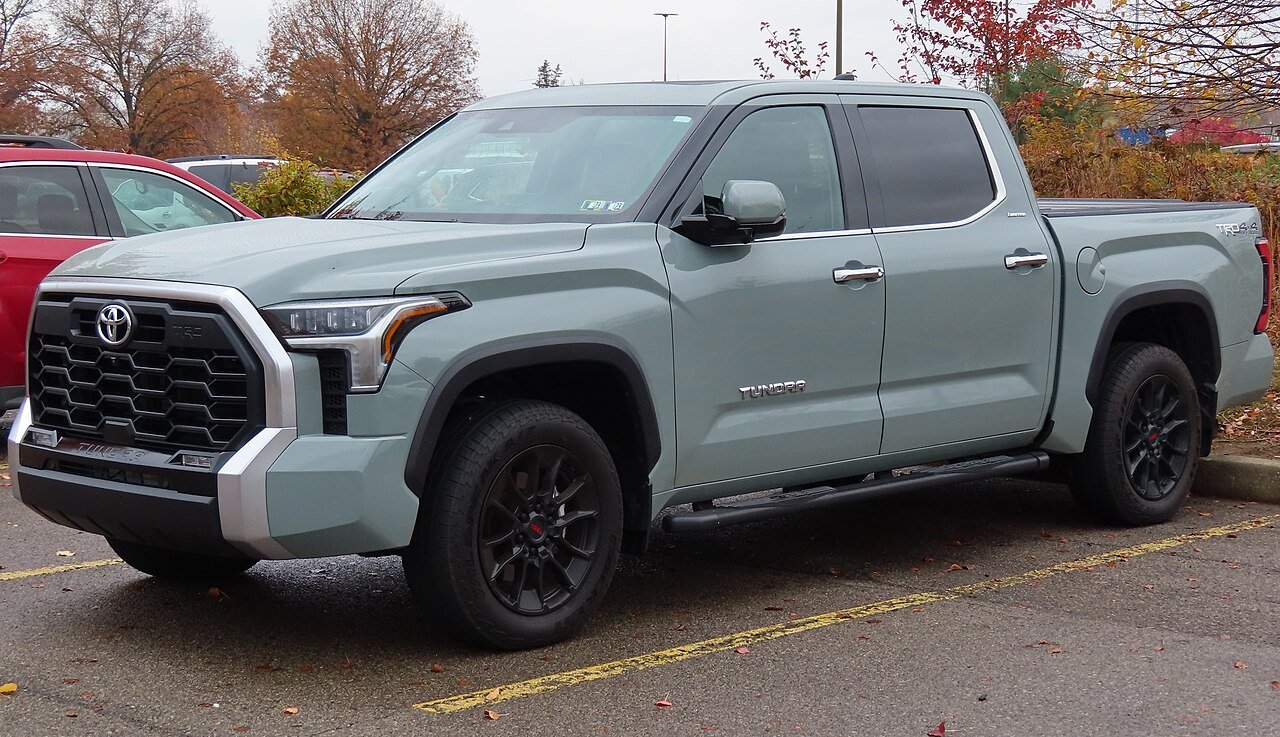 Toyota Tundra Пикап (4 дв.)