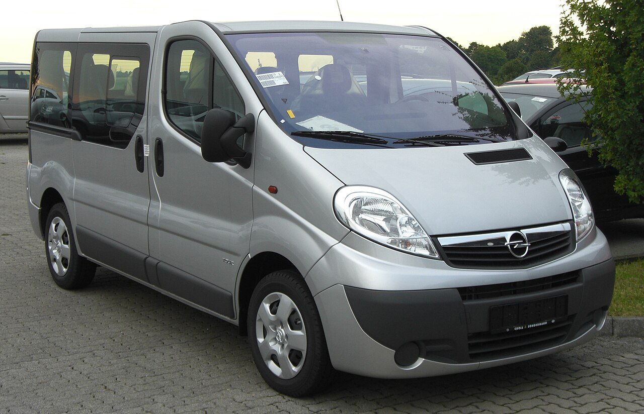 Opel Vivaro Минивэн