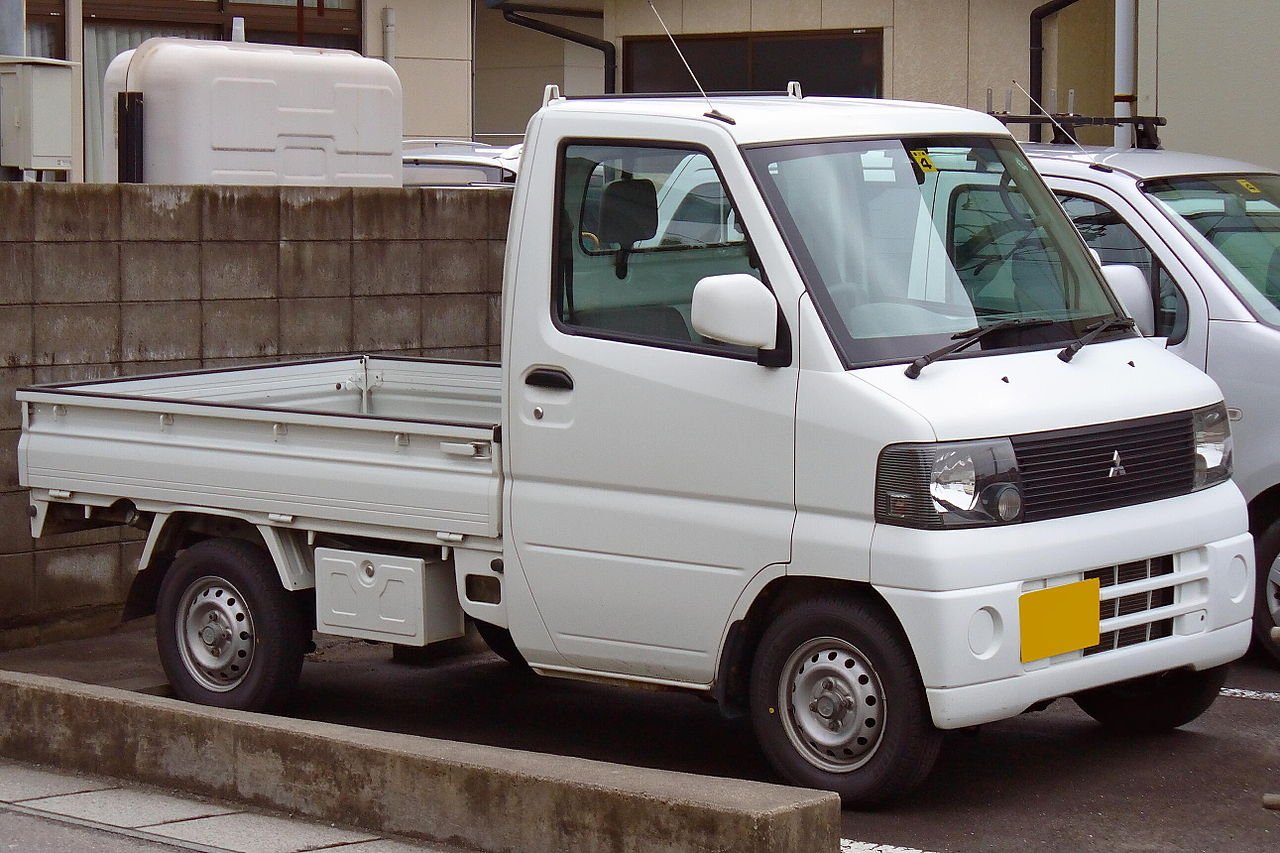 Mitsubishi Minicab Микровэн