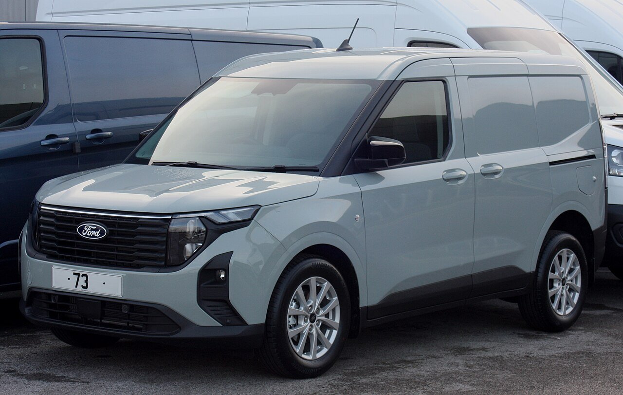 Ford Tourneo Courier Микровэн