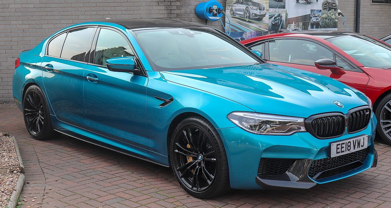BMW M5 Универсал (5 дв.)